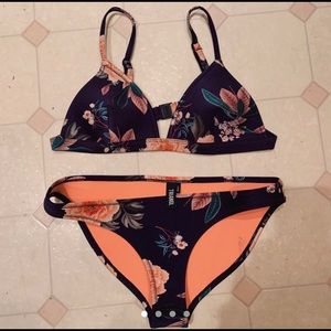 TRIANGL DELILAH BIKINI BATHING SUIT